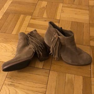 Tan suede Vince Camuto booties